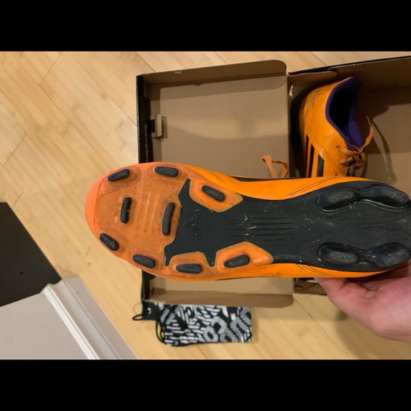 adidas f5 soccer cleats - Picture 2 of 4